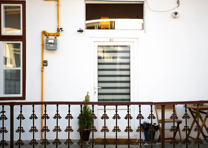 Yellow Studio